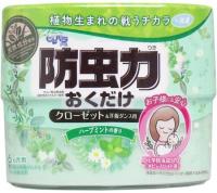 Earth Pirepara Earth Just-Place, дезодорирующее средство от насекомых с ароматом трав и мяты, 300 мл